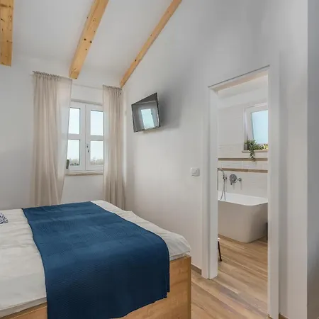 Willa Terra Magica Heated Pool Sauna And Jacuzzi Rapavel