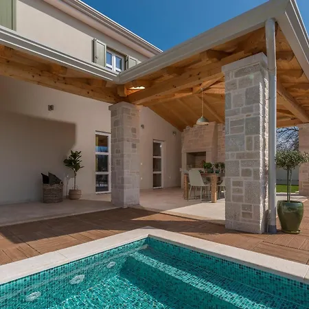 Terra Magica Heated Pool Sauna And Jacuzzi Rapavel