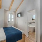 Vila Terra Magica Heated Pool Sauna And Jacuzzi Rapavel