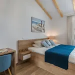 Vila Terra Magica Heated Pool Sauna And Jacuzzi Rapavel