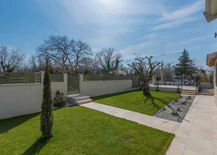 Terra Magica Heated Pool Sauna And Jacuzzi Rapavel